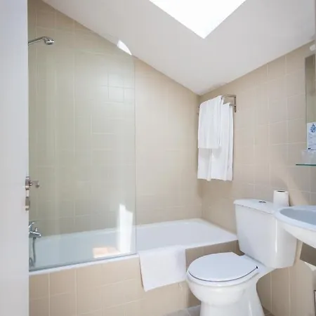 Glicinia Boutique Freamunde