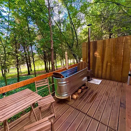 Glicinia Boutique 4*