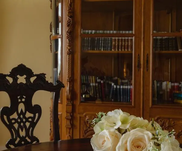 Hotel Glicínia Boutique 4*